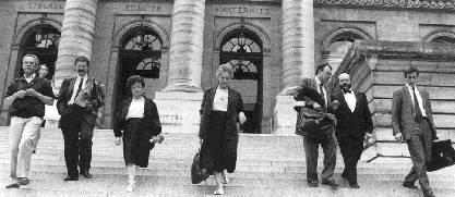 sortie_tribunal_papon.jpg (21227 octets)